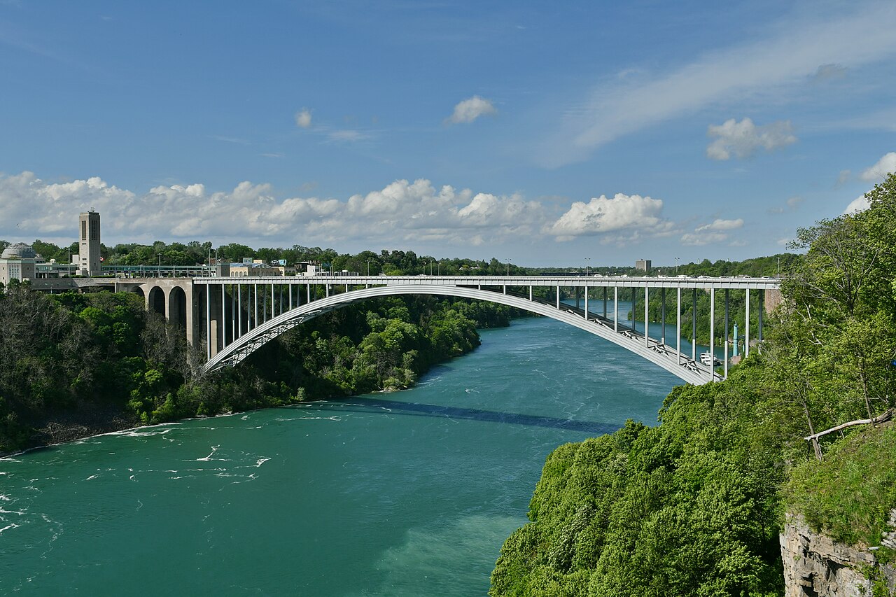 Rainbow Bridge Canada–USA border